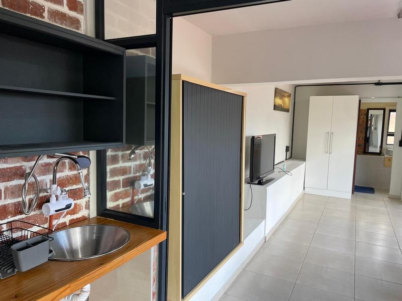 To Let 1 Bedroom Property for Rent in Simons Town Western Cape